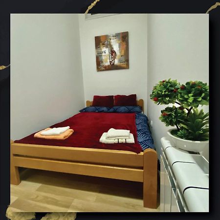 Sky Apartman Stara Pazova Exterior foto